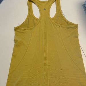 Lululemon Swiftly Tech Sz 8